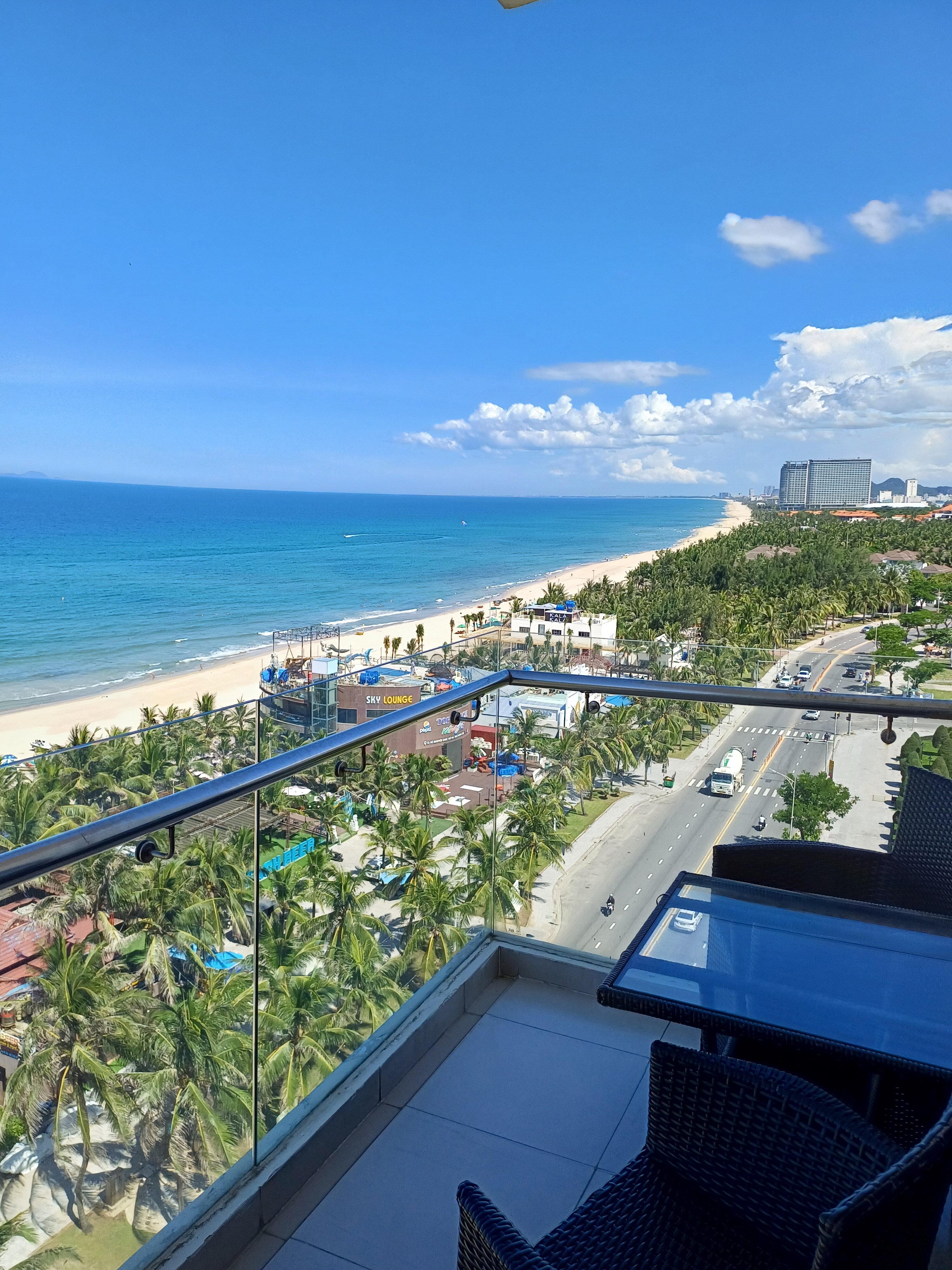 Yarra Ocean Suites Danang-官方