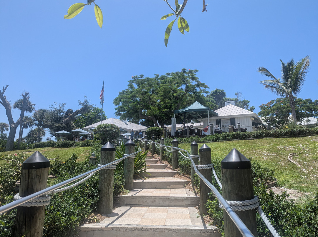 Jensen's Marina Boat Rentals-俘虏岛必去景点