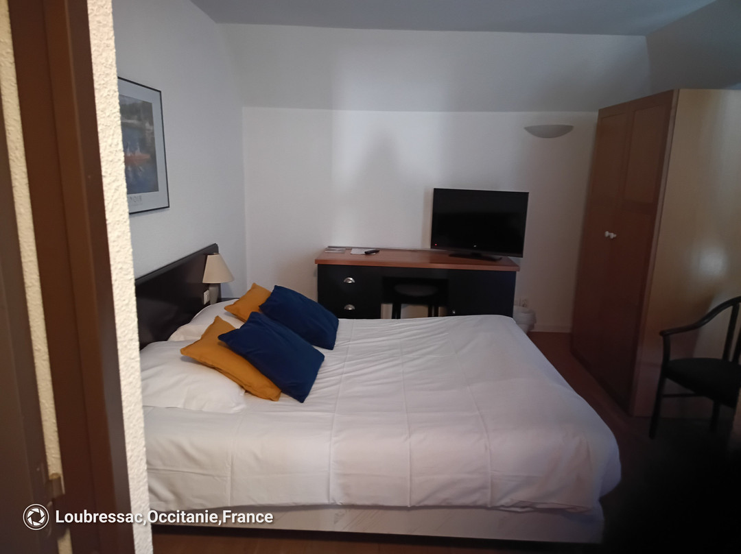 瑞莱斯卡斯特诺因特尔酒店主图