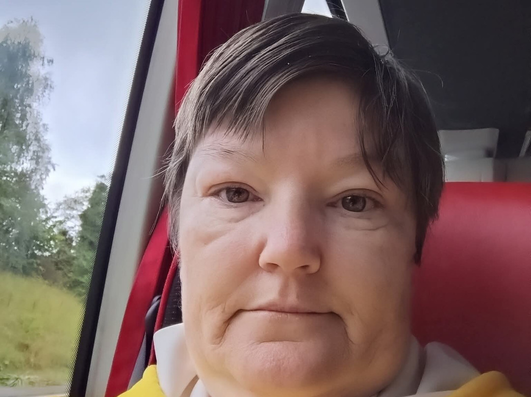 Phil Anslow & Sons Coaches-Pontypool必去景点