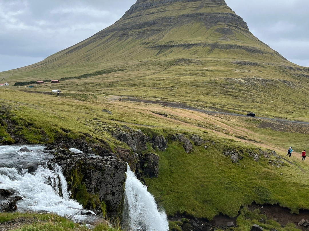 Kirkjufellsfoss-格伦达菲厄泽必去景点