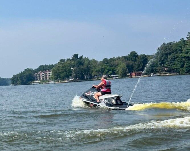 Dells Watersports-威斯康星峡谷必去景点