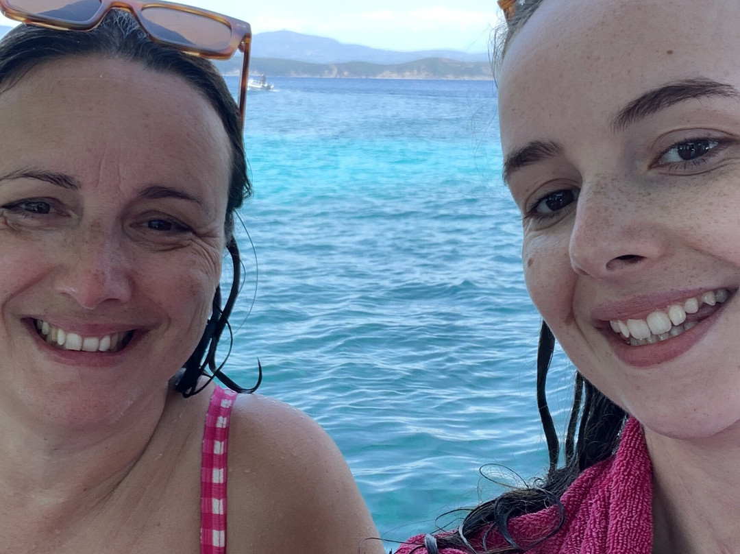 Tasos Boat Cruises Finikounda-Finikounda必去景点