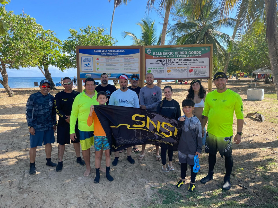 Cerro Gordo Beach-Vega Alta必去景点