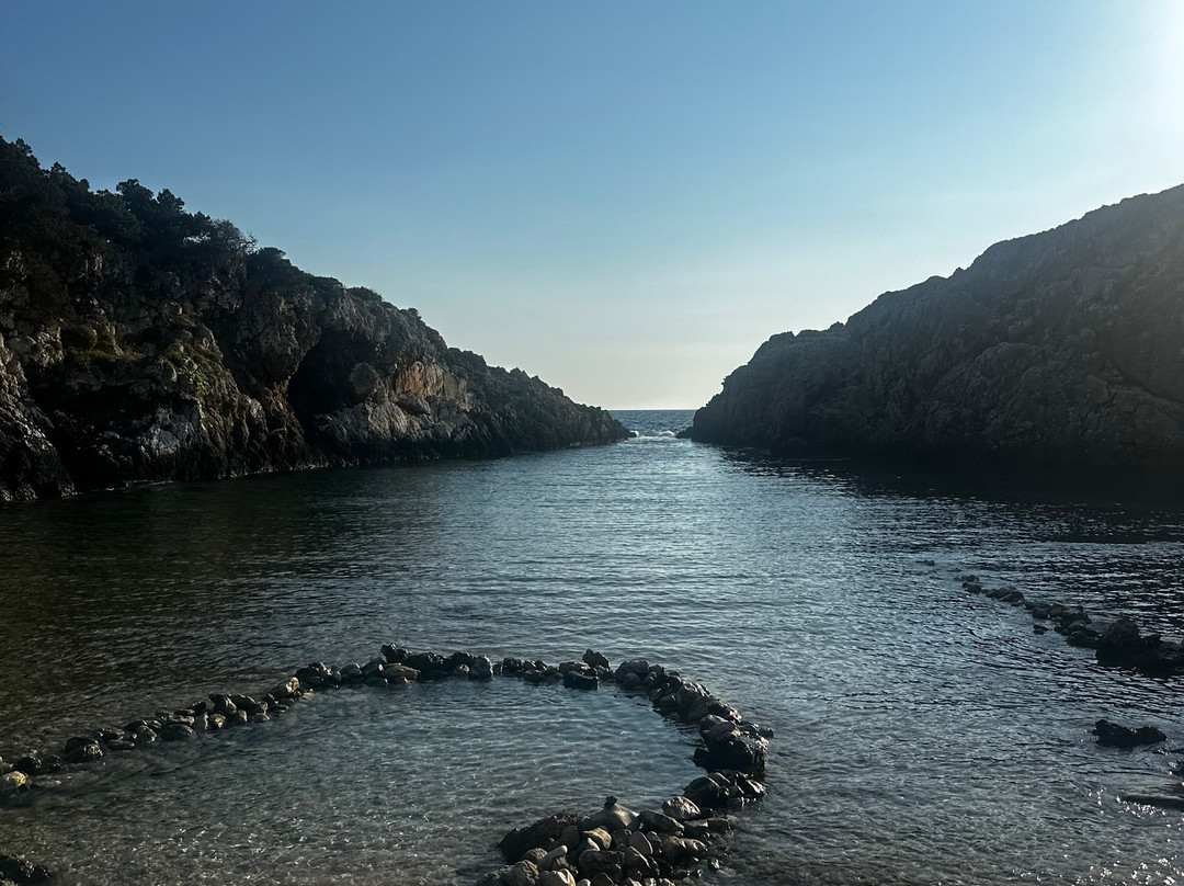 Glossa Beach-Pylos必去景点