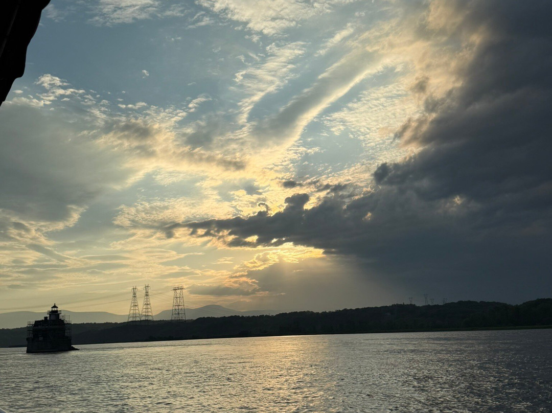 Hudson Ferry Co.-Hudson必去景点