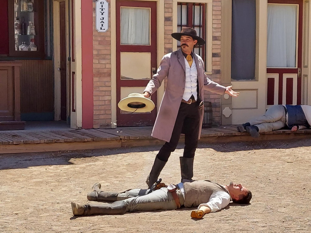 O.K. Corral-墓碑镇必去景点