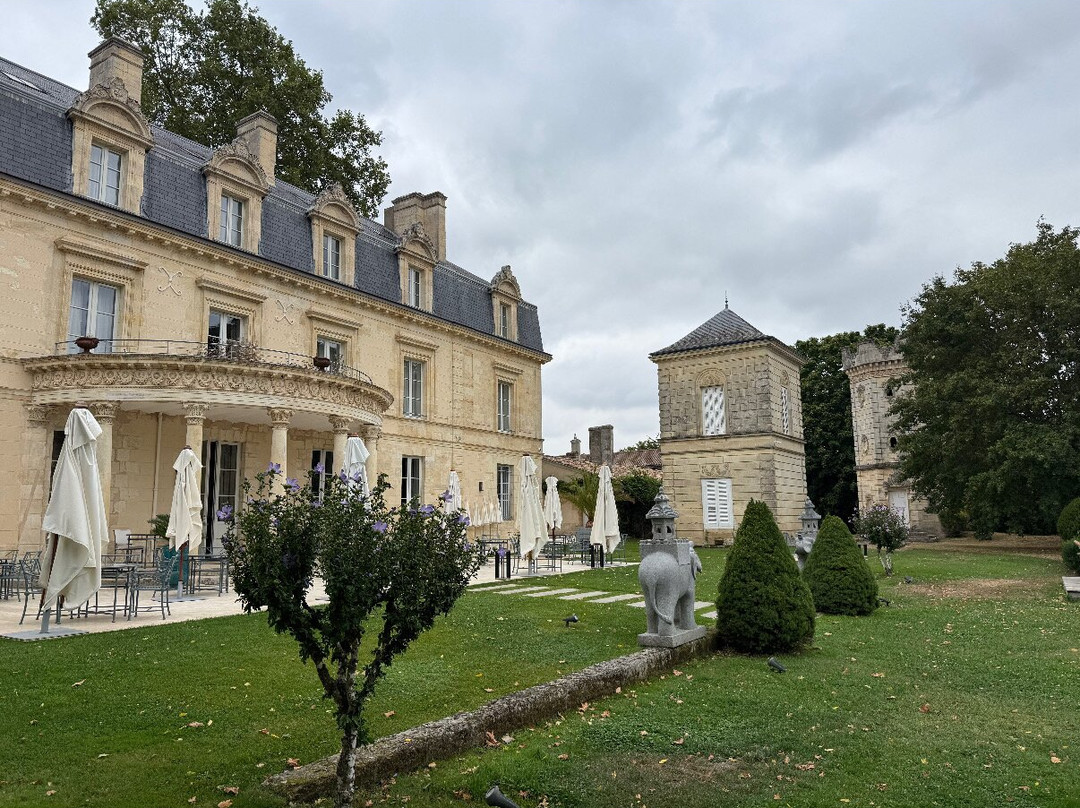 艾斯图尔尼尔宅邸酒店主图