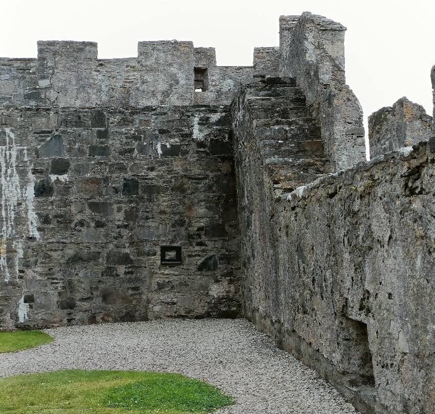 Doe Castle-Creeslough必去景点