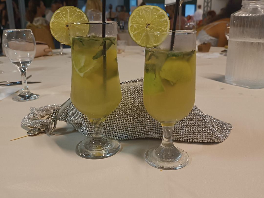 玛格罗纳皇家酒店主图