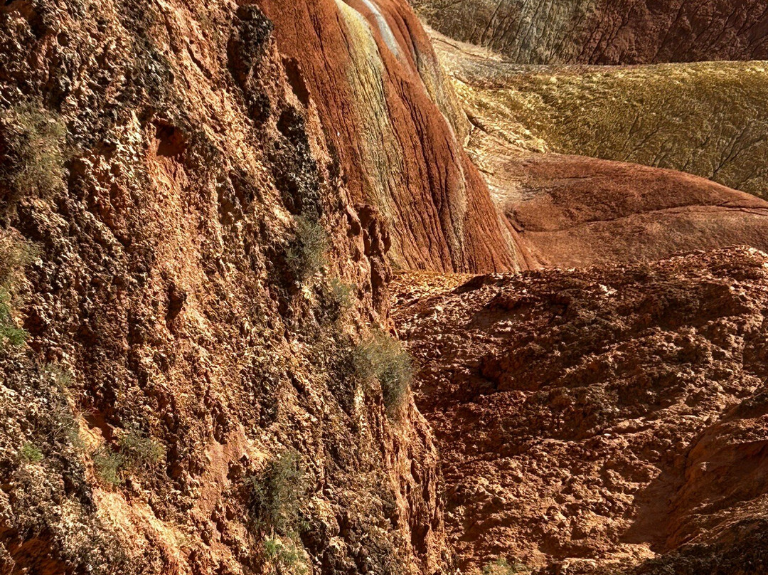 DunHuang Travel Guide-敦煌市必去景点