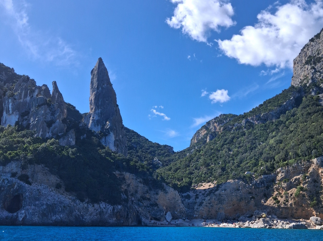 Karmar noleggio gommoni-Marina di Orosei必去景点