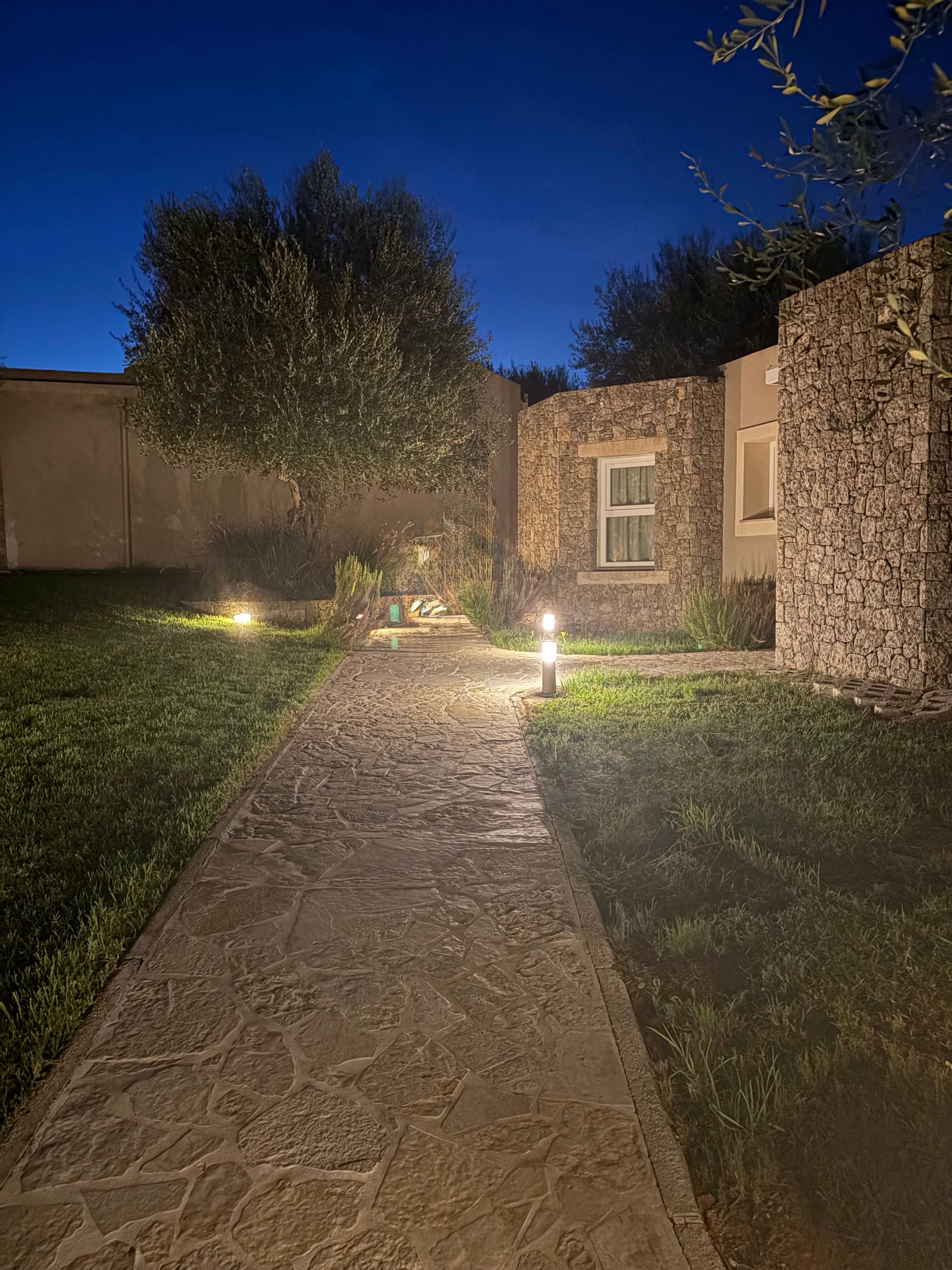 Art Hotel Debono-官方