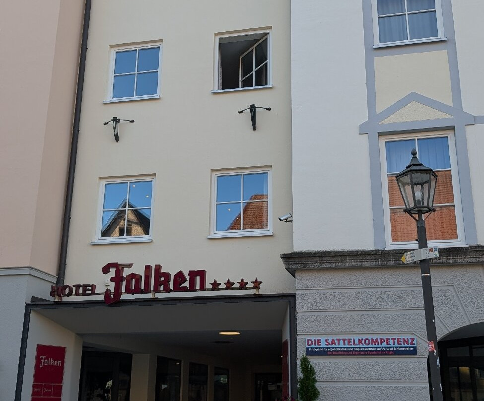 Hotel Falken主图