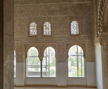 Nazarí Tours Granada-格拉纳达必去景点