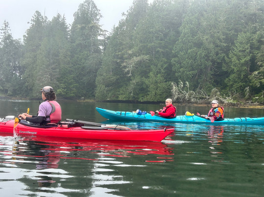 Paddle West Kayaking-托菲诺必去景点