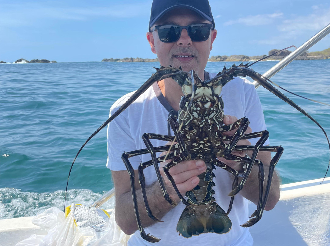 Purafishing Boat Tours and Snorkeling-圣晃尼悠必去景点