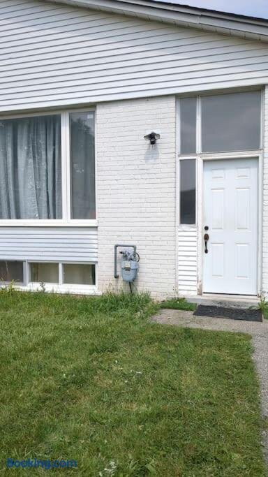 Multiple Fair Price Great Amenities Rooms