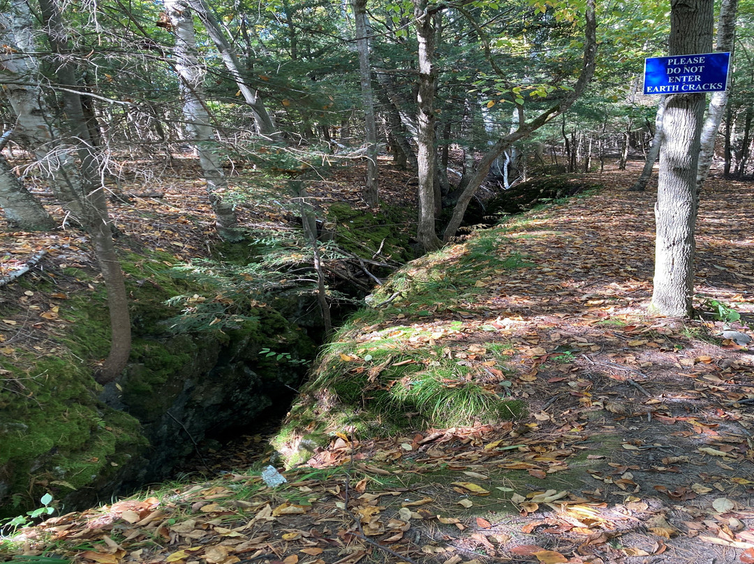 Mystery Valley Karst Preserve and Nature Sanctuary-Posen必去景点