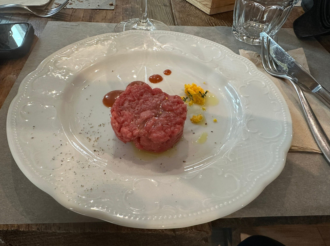 Fratelli Ferrero - Cantina & Agribistrò-拉莫拉必去景点