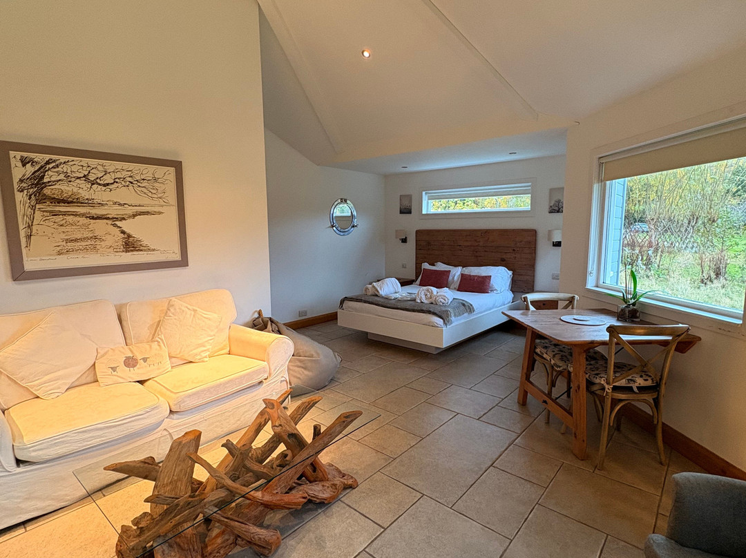 Ardeonaig Hotel主图