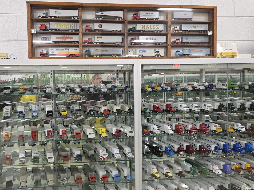 Keystone Tractor Works-Colonial Heights必去景点