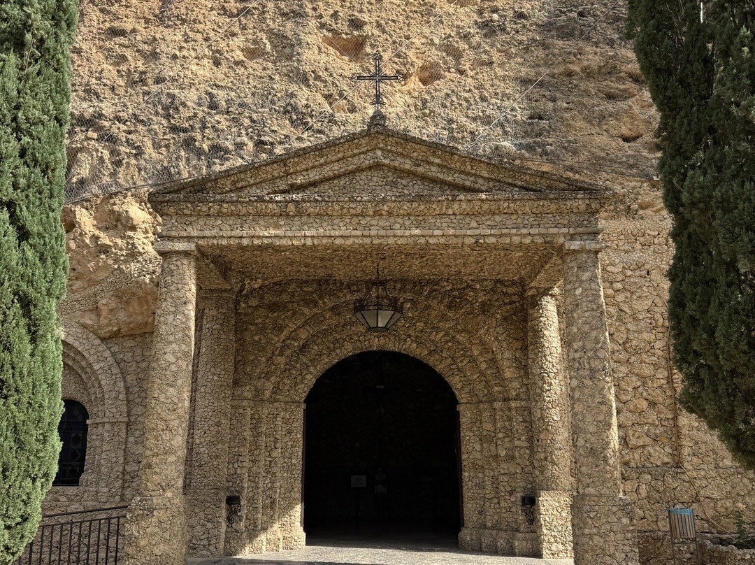 Santuario Virgen de la Esperanza-Calasparra必去景点