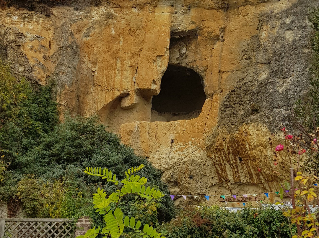 Village Troglodytique-Troo必去景点