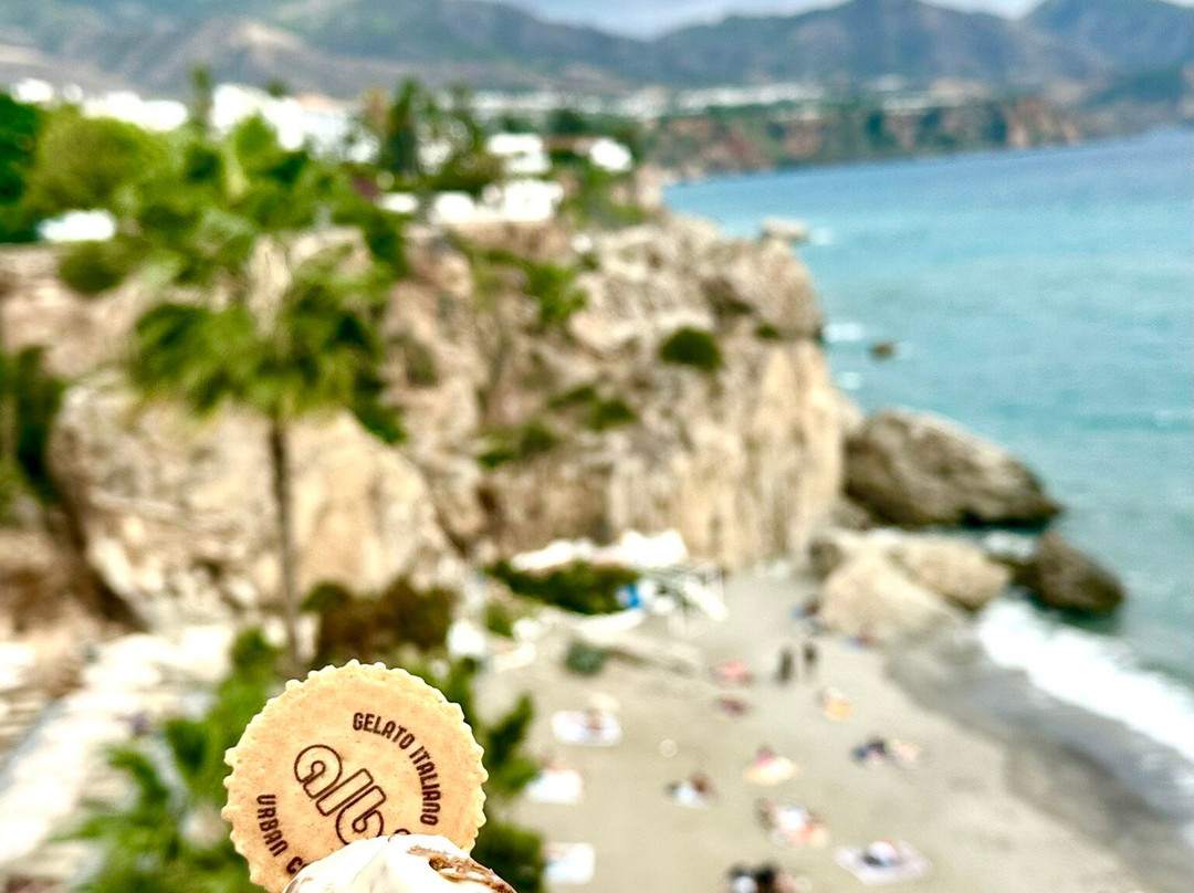 Plaza Balcon De Europa-内尔哈必去景点