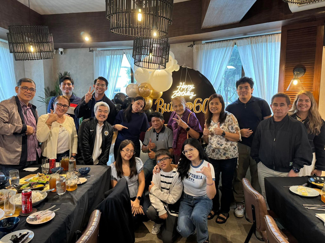 Buglas Isla Cafe Westgate