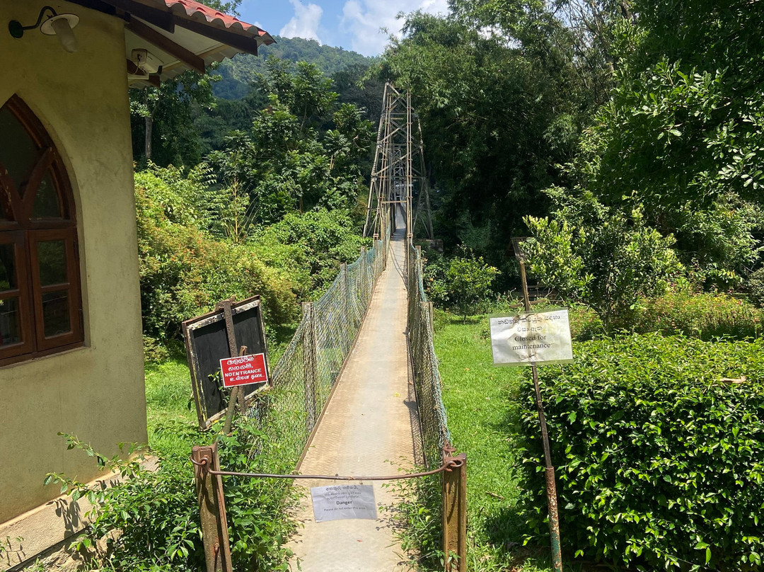 Chathu Lanka Tours-康提必去景点