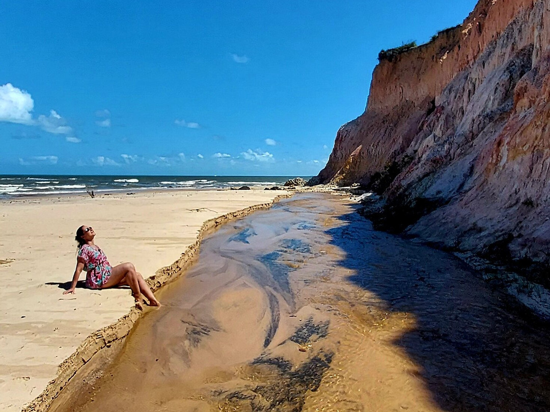 Praia Amendoeira-Prado必去景点