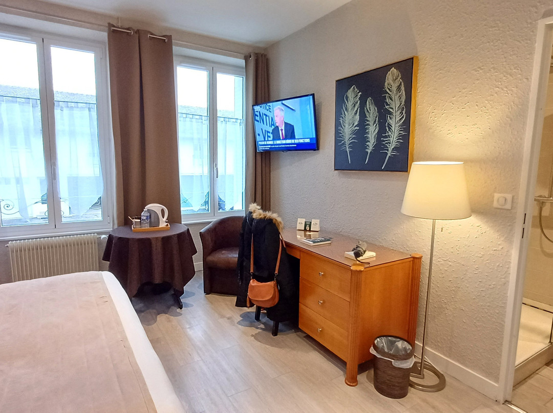 Logis Hôtel du Cerf主图