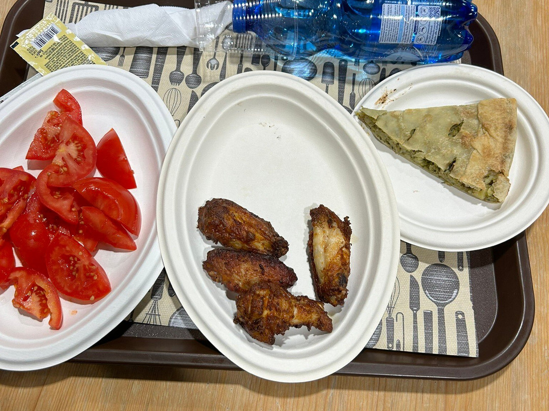 Brugnato 5Terre Outlet Village-Brugnato必去景点