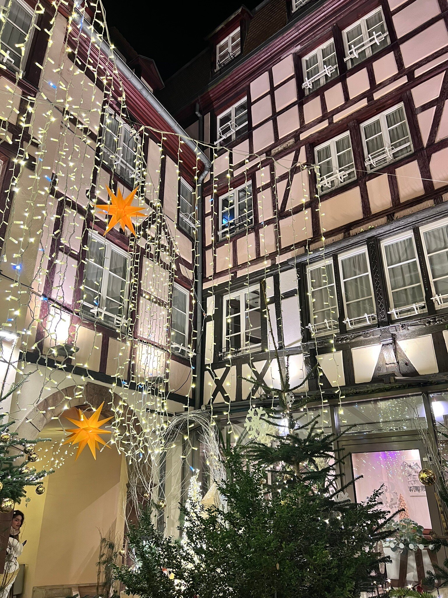 宝库尔酒店-官方