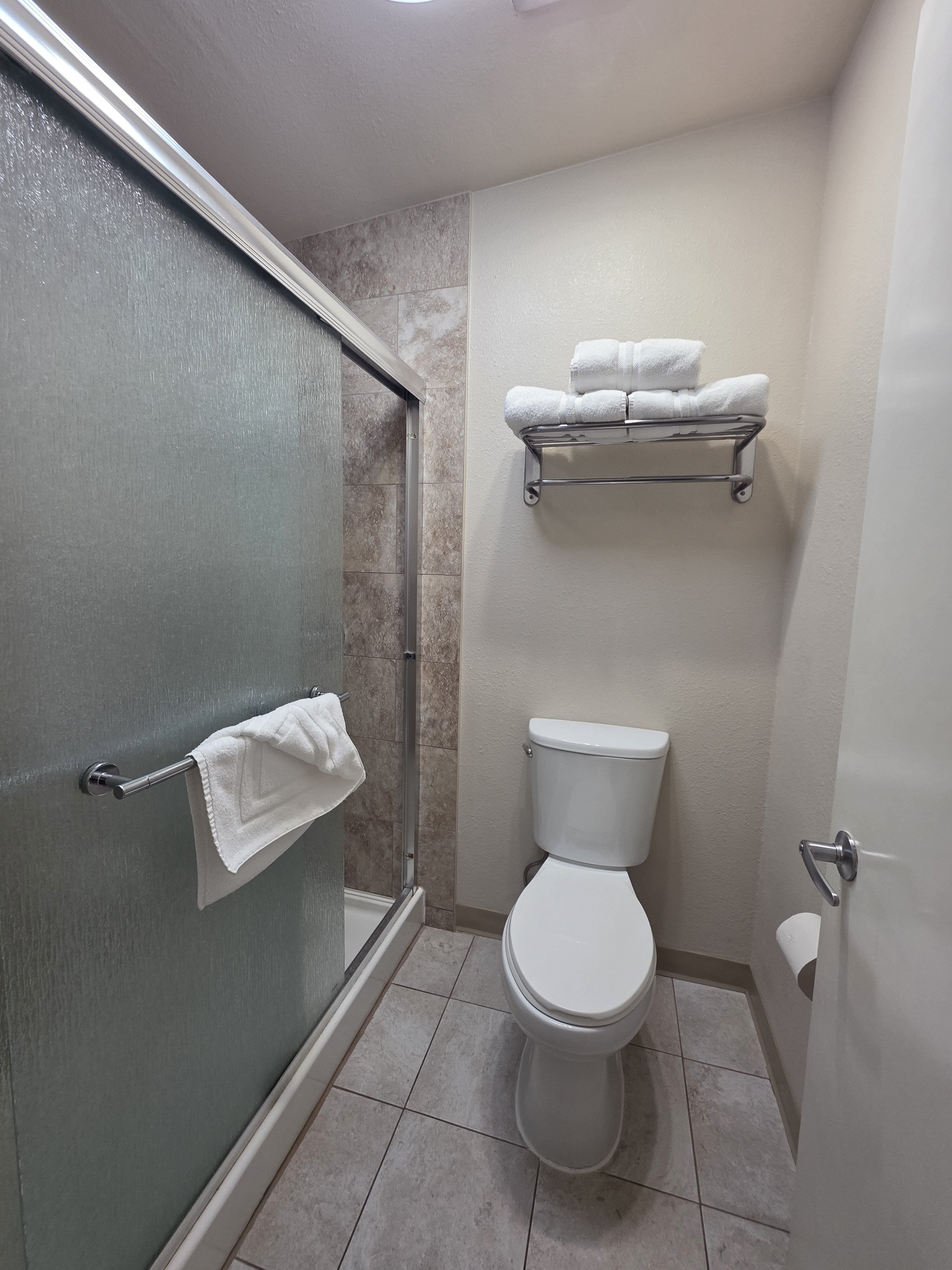 拉丰特旅馆&套房酒店-浴室