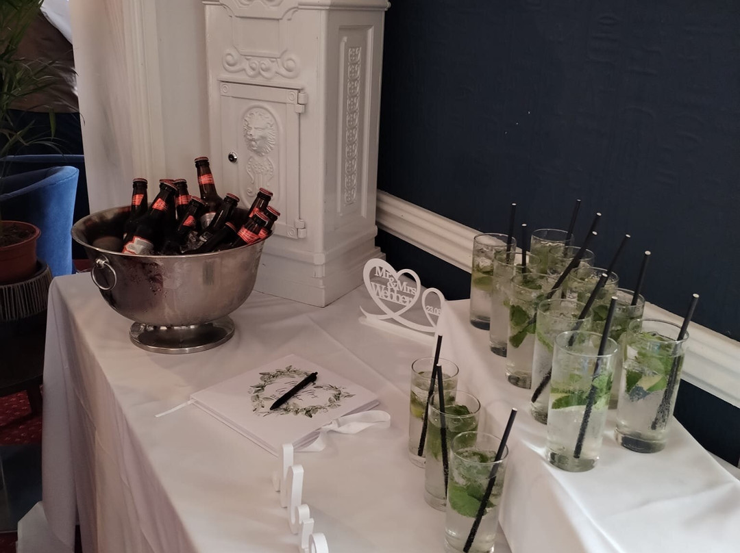 最佳西方外交官酒店主图