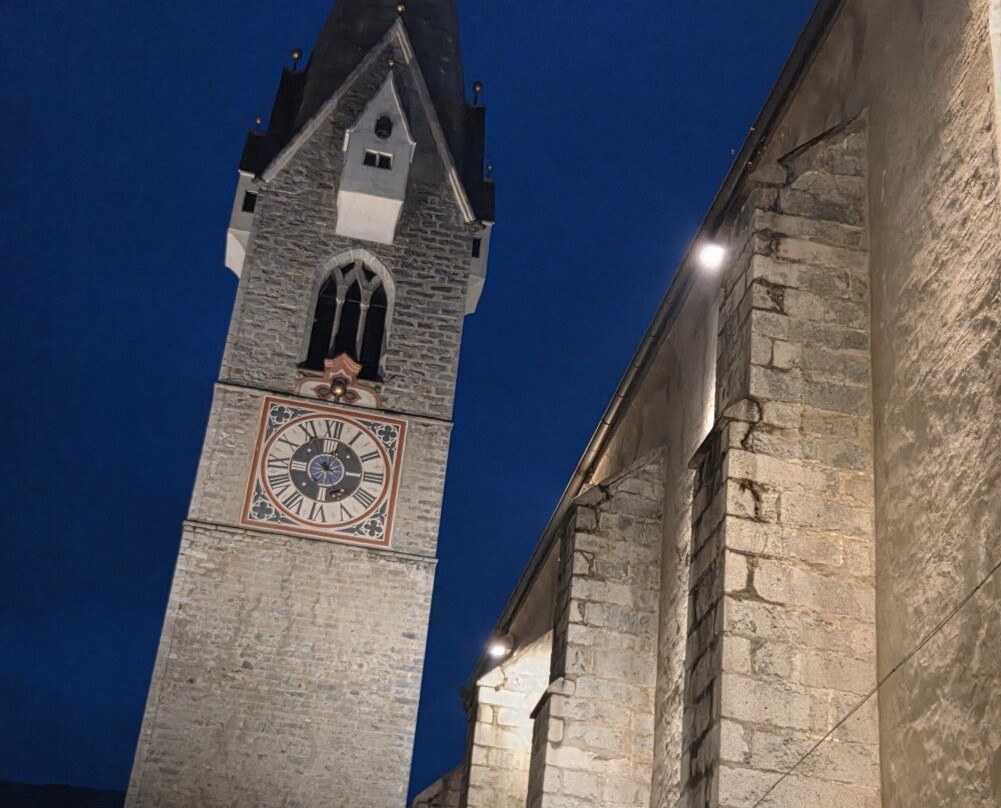 Torre Bianca-布雷萨诺内必去景点