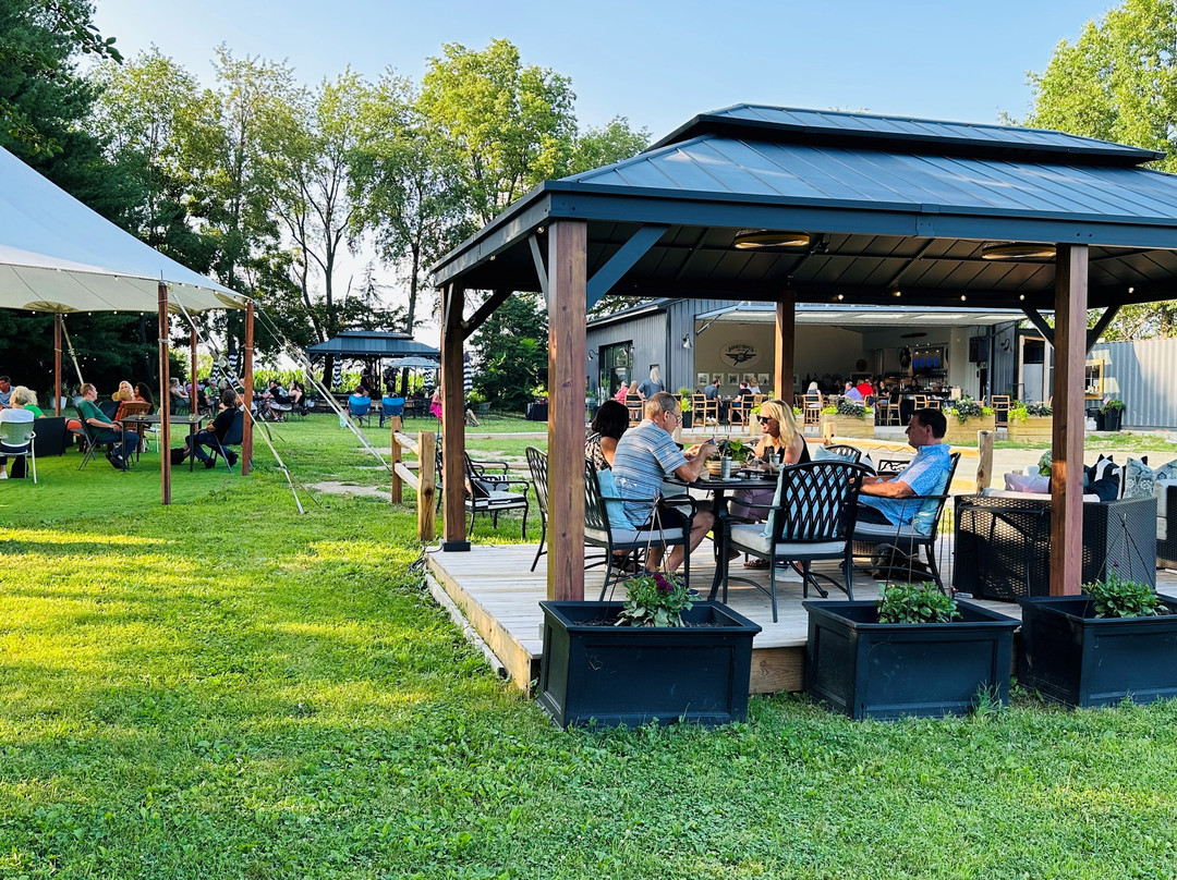 Barnstormer Distillery-罗克福德必去景点