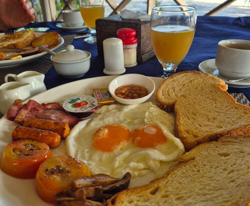 撒拉逊湾度假村主图