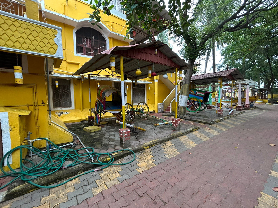 Royal House Guest House