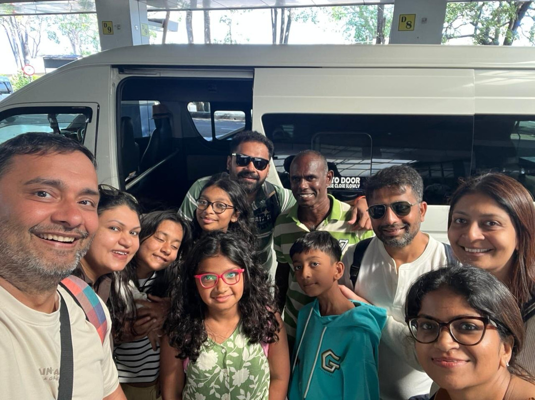 Travel with Samantha-尼甘布必去景点