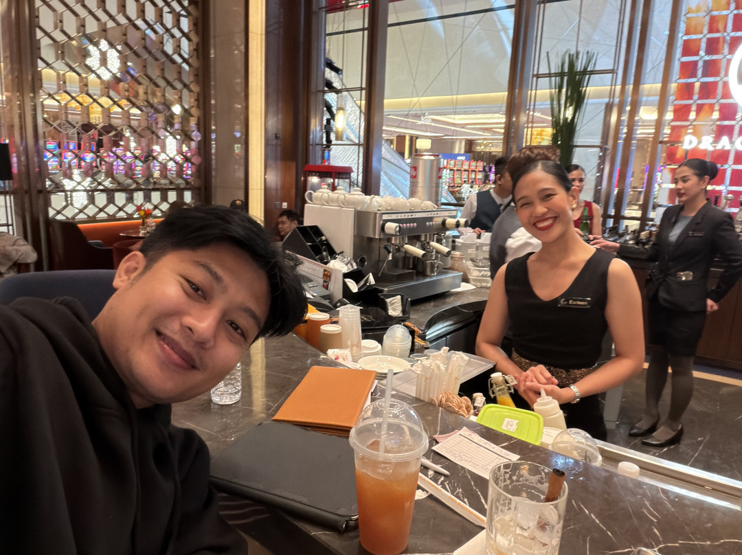 Dragon Bar | Solaire Resort North