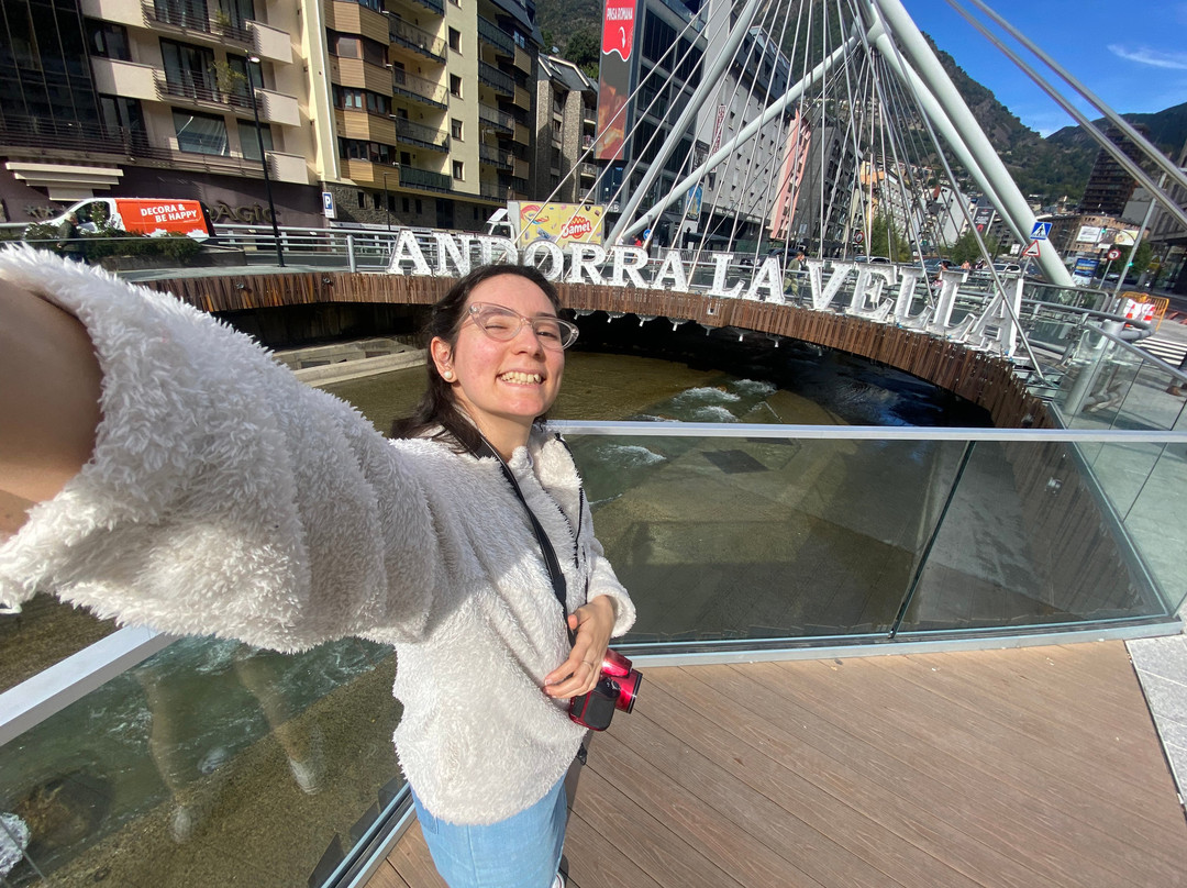 Puente de Paris-安道尔城必去景点