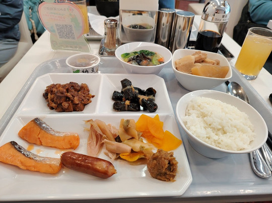 长野灿路都大饭店主图