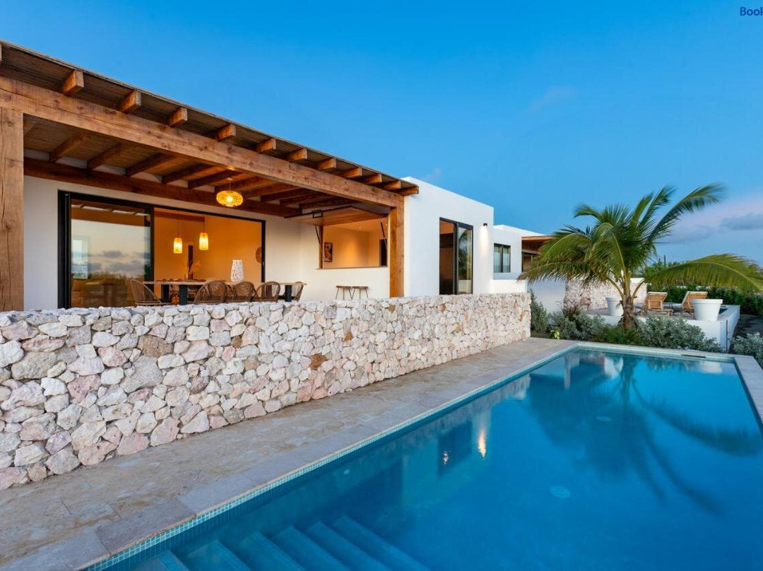 Lxry Villas