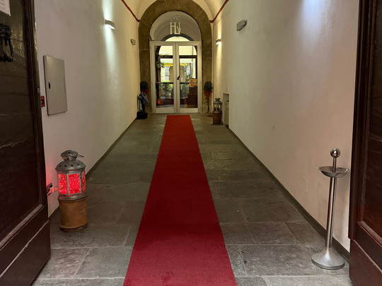 尔巴诺伍酒店主图