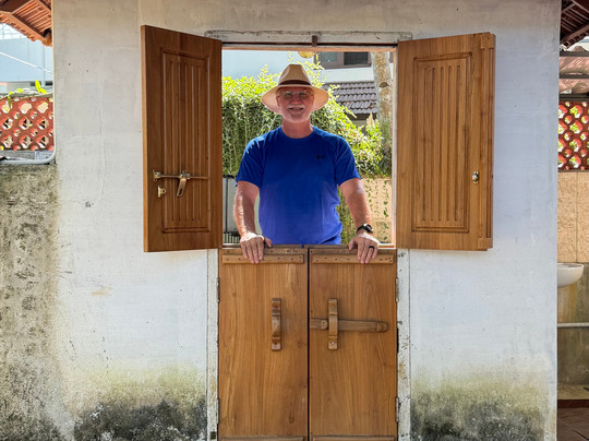 Green Chromide River View Wooden House主图