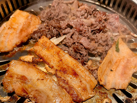 H Pot Korean BBQ & Hot Pot