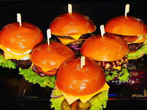 BurgerBuns & Shisha Lounge